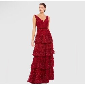 Elegant Women's Burgundy Tiered Sequin Gown